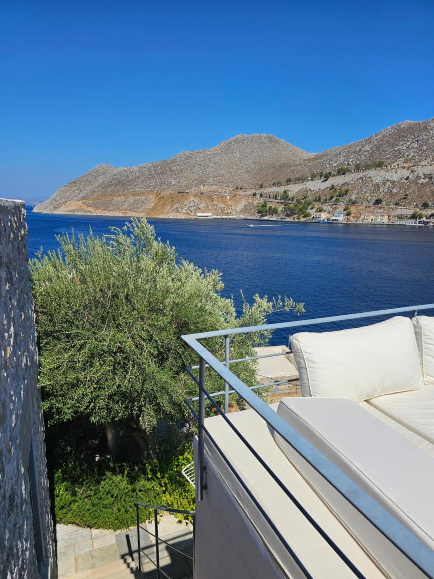 The Anchor House Bed & Breakfast Symi Exterior foto