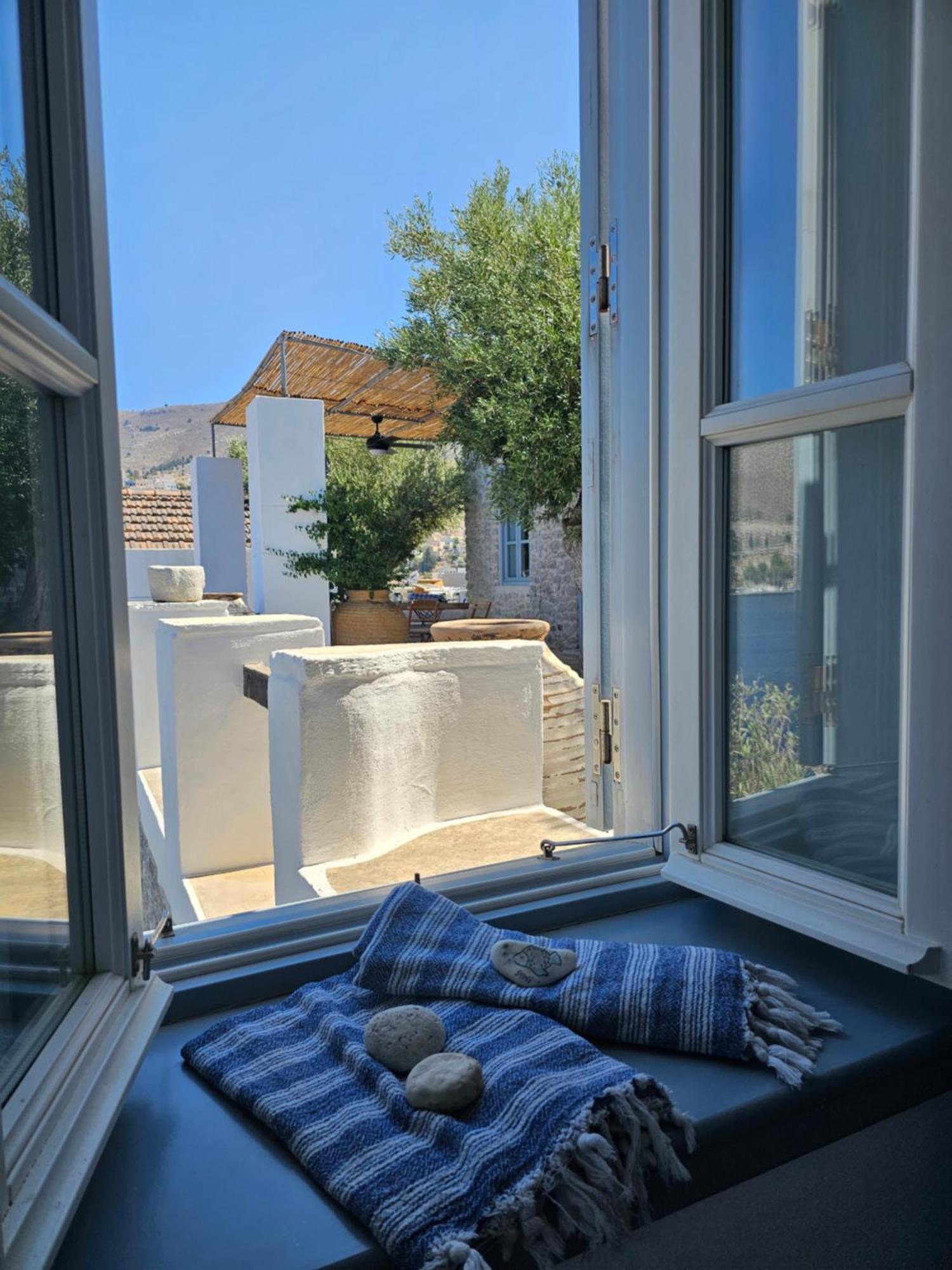 The Anchor House Bed & Breakfast Symi Exterior foto